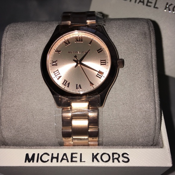 michael kors watch - Picture 1 of 7